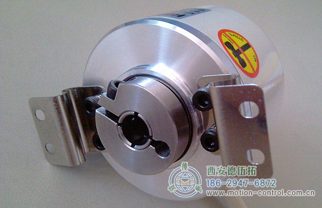 圖為亨士樂RI50-O系列空心軸增量編碼器實(shí)物照片 圖為亨士樂RI50-O系列空心軸增量編碼器實(shí)物照片