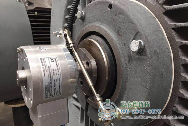 圖為進(jìn)口編碼器在冶金行業(yè)大型行車上有應(yīng)用照片 圖為進(jìn)口編碼器在冶金行業(yè)大型行車上有應(yīng)用照片